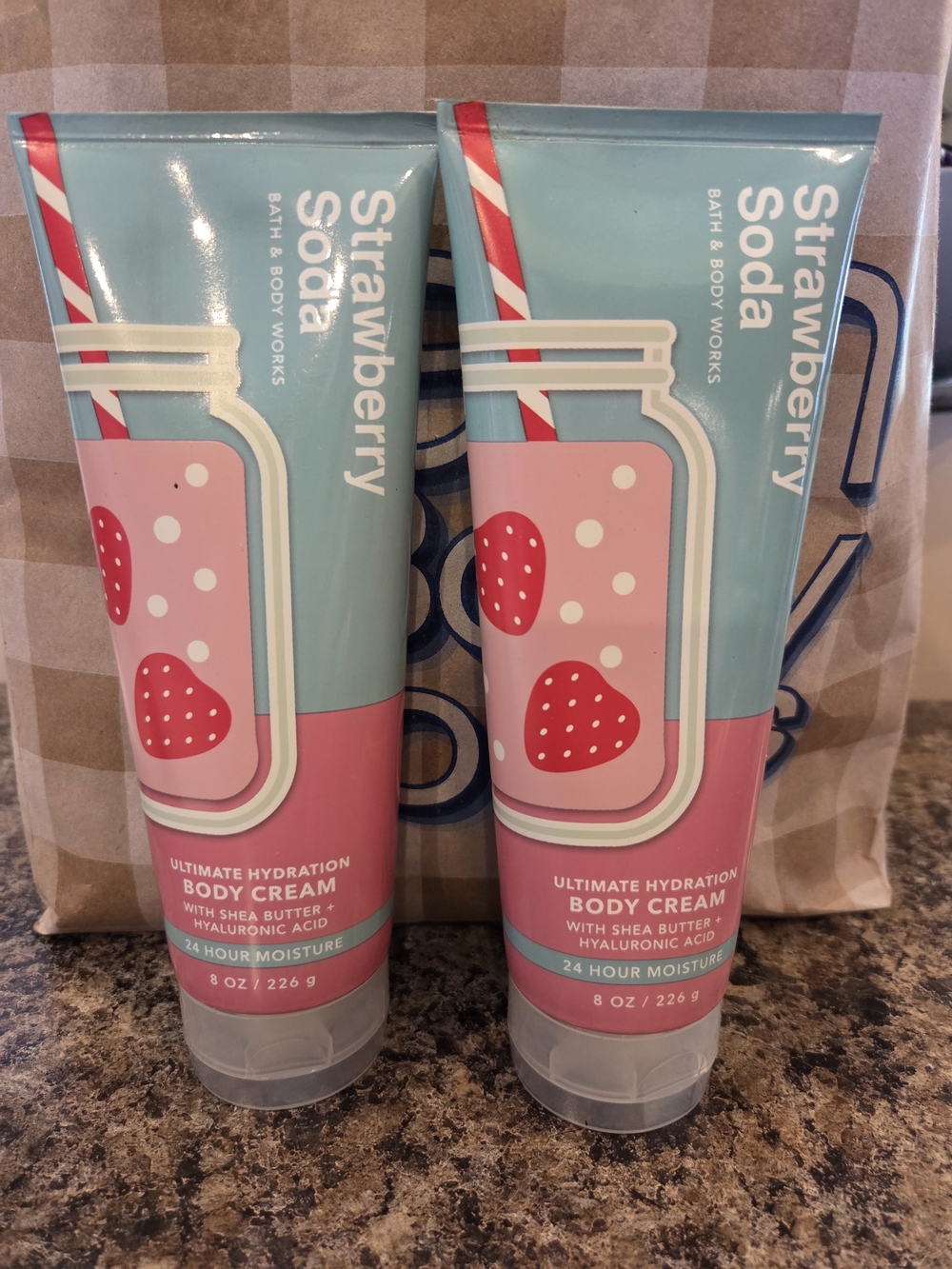 Bath & Body Works Strawberry Soda Body Cream - Pink & Light Blue